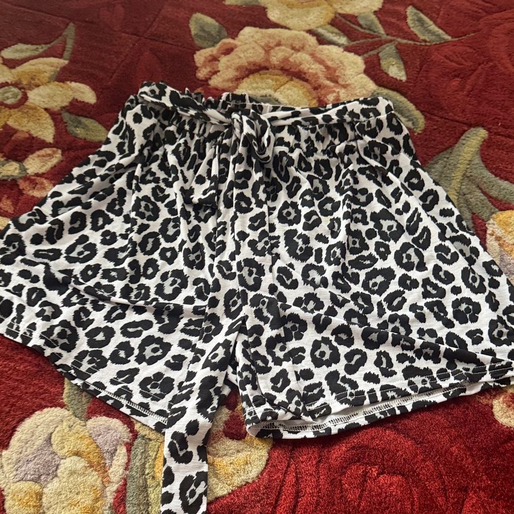 Simply Southern Black and White Leopard Print Shorts